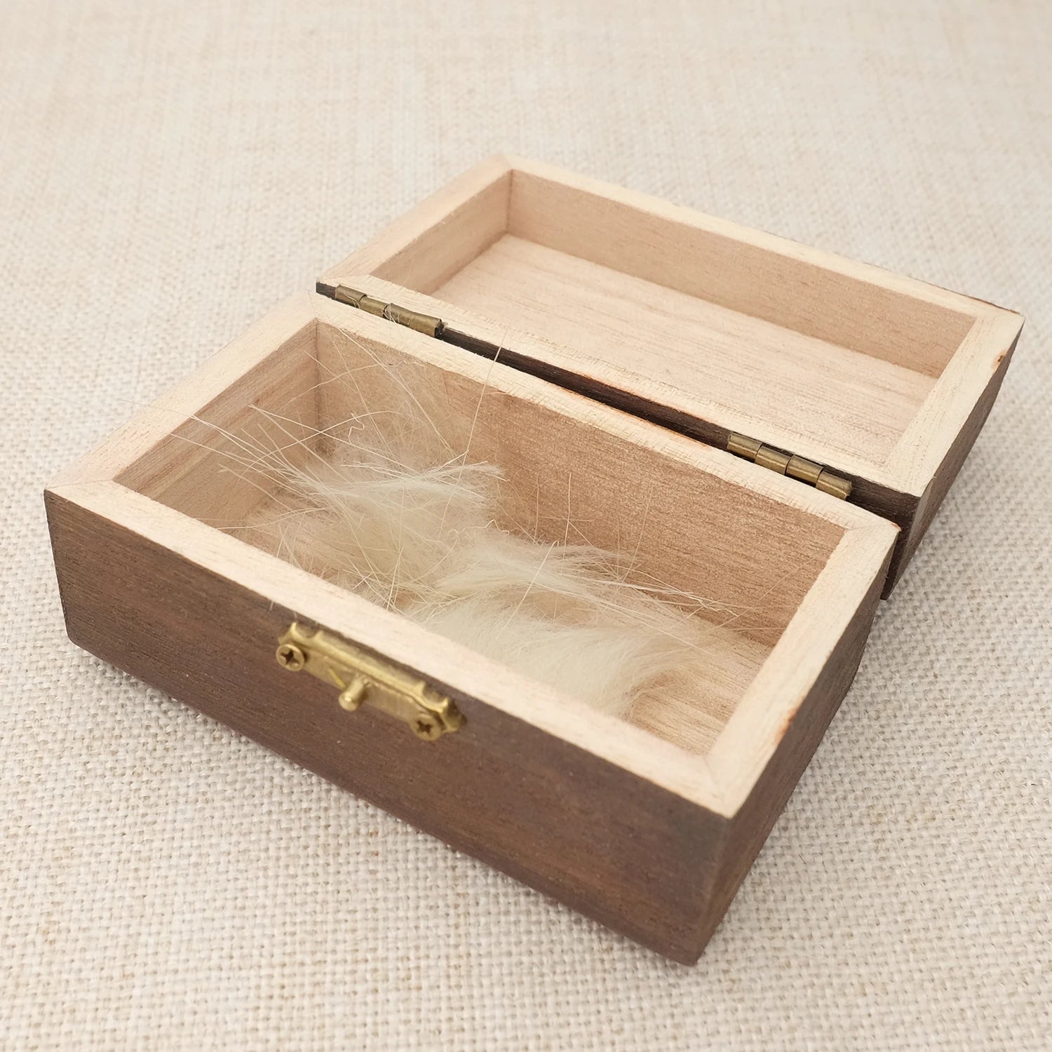 Forever Together: Custom Pet Fur Box for Cherished Memories